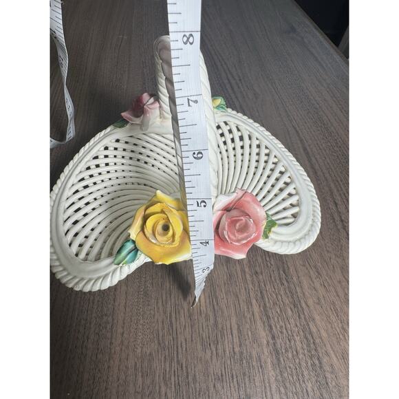 Vintage Capodimonte Porcelain Flower‎ Basket. hand made in Italy - Picture 5 of 6